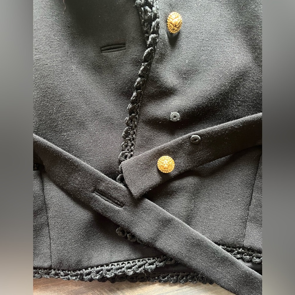 Holt Renfrew Vintage Black Wool Jacket & Skirt Set Size 6 Excellent - Picture 11 of 15